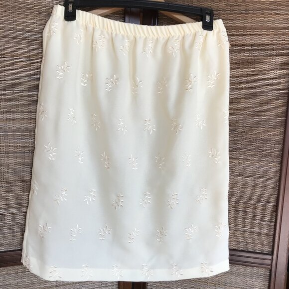 70s Floral Elastic Waist Embroidered Skirt: Vintage Yellow Polyester Size 14 - Picture 3 of 12